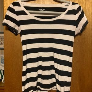 Black & White Horizontal Striped T-Shirt